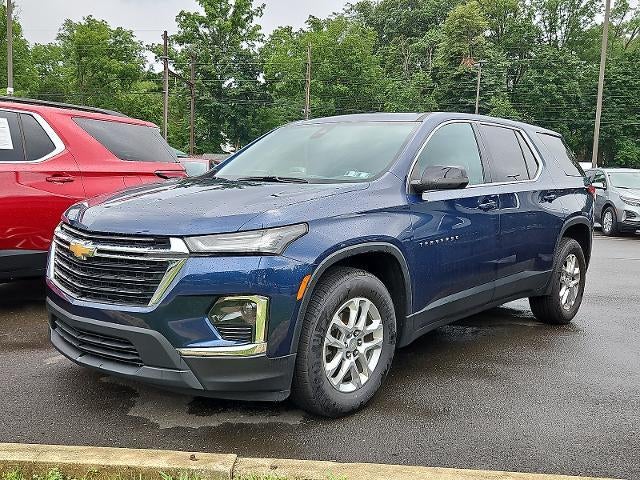 2022 Chevrolet Traverse — rear three-quarter view
