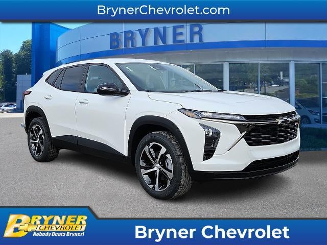 2026 Chevrolet Trax 1RS in Summit White — front three-quarter view